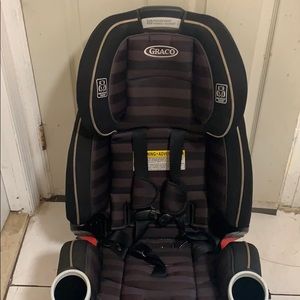 Graco 4Ever 4-in-1 Convertible Car Seat